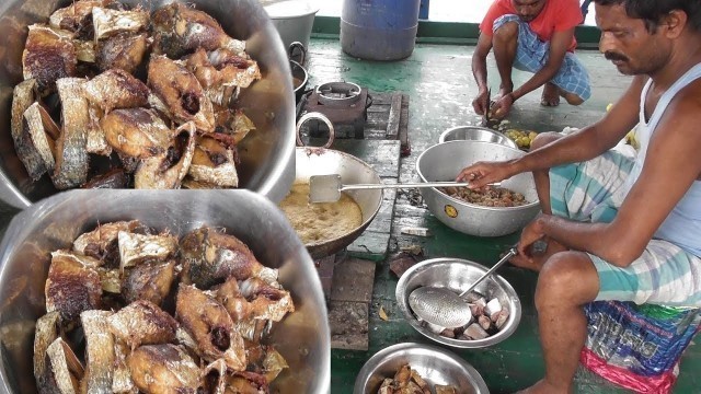 'Indian Street Food at Vessel Boat - Ilish (Hilsa Fish ) Fry  Preparation | Street Food Loves You'