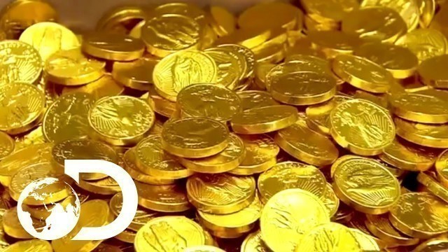 'How Chocolate Coins Are Made | How It\'s Made'