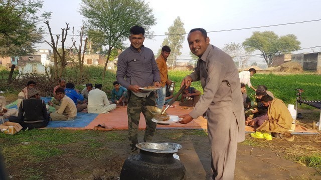 'Chicken Ki Degh | Mubashir Saddique | Village Food Secrets'