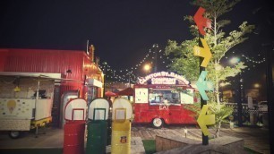 'Dubai ☪ Last Exit E11 Street FOOD TRUCK Park ☪ Дубай ☪ Фургончики с уличной едой, Тематический парк'