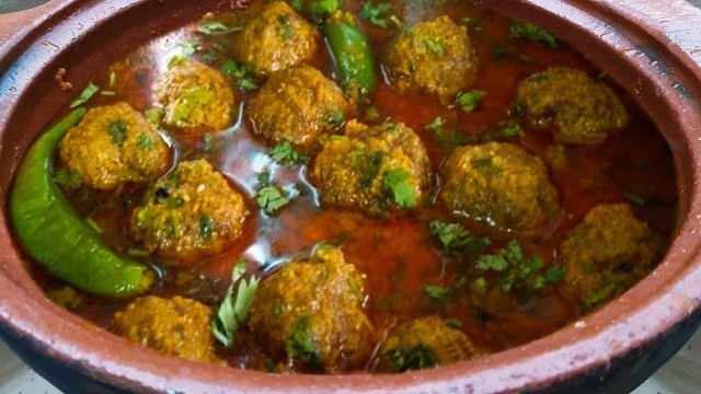 'Kofta Curry Recipe | Mutton Kofta Curry Recipe by Mubashir Saddique | Village Food Secrets'