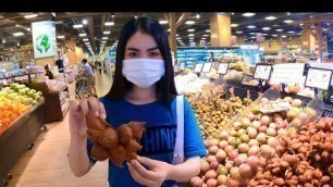 'Most Popular Walking tour at AEON MALL Phnom Penh - Market Food Shows in Cambodia'