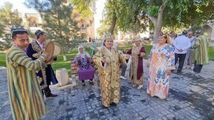 'Bukhara City Tour | Mubashir Saddique | Village Food Secrets'