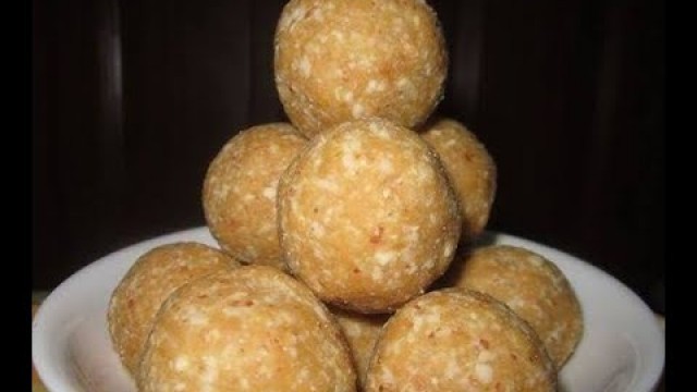 'Shengdane (Mungfali) ladoo #food #shorts  #foodshorts #breakfast #ytshort #indianfood  #streetfood'