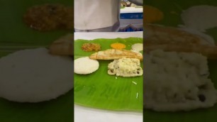 'South Indian Meal | South Indian Food | Banana Leaf Food Serving #shorts #youtubeshorts #southindian'