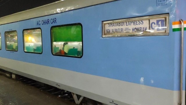 'Shatabdi Express 12041/ 12042 New Jalpaiguri - Howrah - New Jalpaiguri | Food | Journey |All Details'