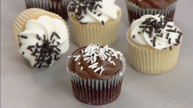 'Cupcakes | How It\'s Made'