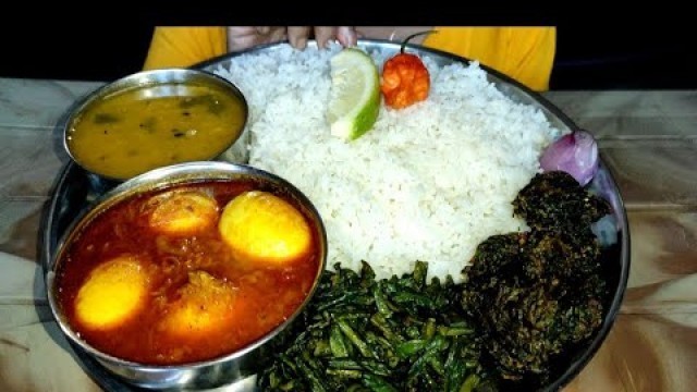 'Eating Show-Egg curry, Beans fry, Pakoda, Dal & Rice *Indian Food Mukbang*'