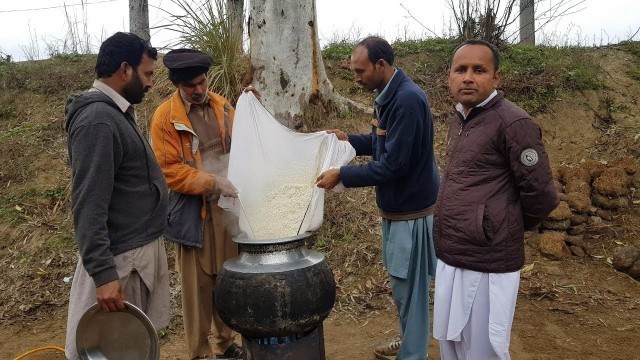 'Degi Biryani Recipe By Mubashir Saddique | Village Food Secrets'