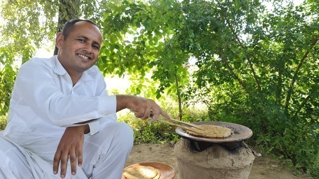 'Moringa Paratha Recipe | Healthy Breakfast Recipe | Mubashir Saddique | Village Food Secrets'