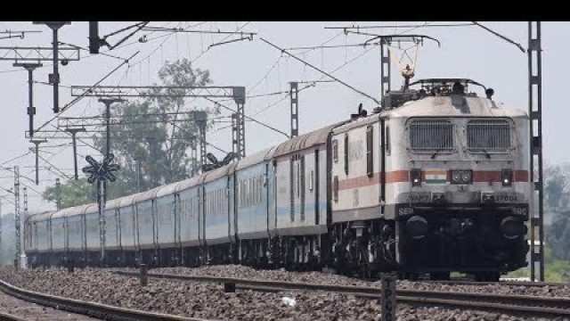 'HIGH SPEED !! 12278 Puri - Howrah SHATABDI Express Ripped of PKU : Indian Railways'