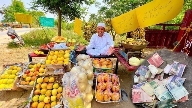 'Sold Fruits For Customer’s Rate | گاہک کے ریٹ پر پھل بیچے۔ | Mubashir Saddique | Village Food'