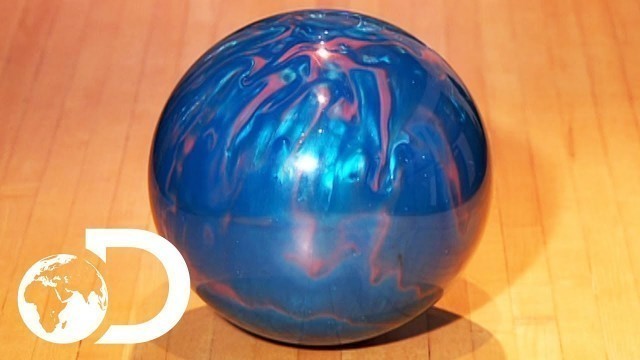 'BOWLING BALLS | How It\'s Made'