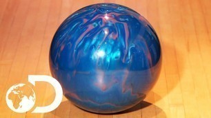 'BOWLING BALLS | How It\'s Made'