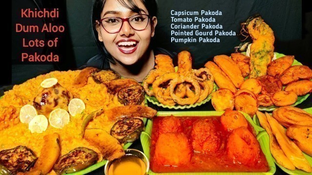 'Eating Khichdi , Dum aloo, Pakoda| Big Bites | Indian Food Mukbang | Asmr Eating'