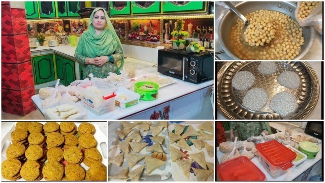 'My Ramadan Food Preparation - Store in Fridge / Shami Kabab, Chicken Samose, Rolls, Papad, Cholay !'