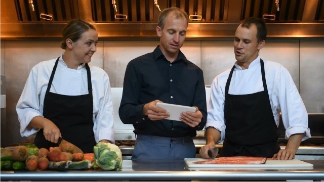 'First-Line Supervisor of Food Preparation and Serving Workers Career Video'