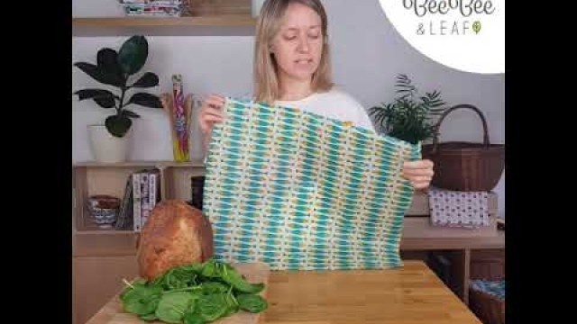 'BeeBee & Leaf vegan & beeswax food wraps - How to use The Bread Wrap'