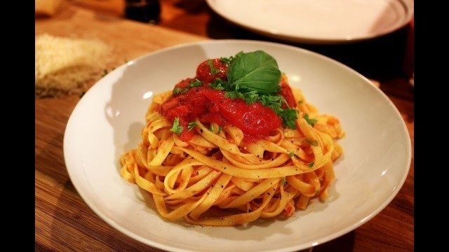 'Minchia che pasta al pomodoro'