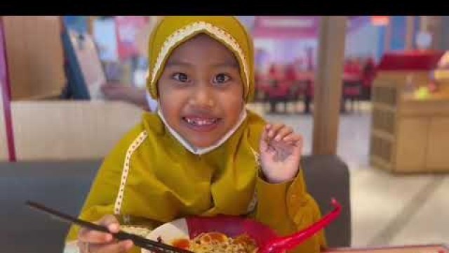 'Kirana - My Favorite food is Ramen'