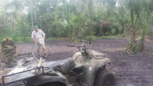 'Planting my summer food plot experimenting with perennial peanuts'