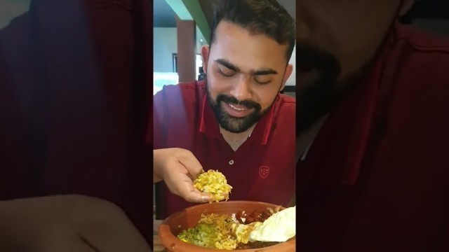 'കൊടുങ്ങല്ലൂരിലെ ചട്ടിച്ചോറ് | Emperor Restaurant | Kodungallur #food #shorts #foodie #foodlover'