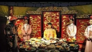 'Did the Qing emperor eat 120 dishes at a meal? CHINA HISTORY, 1 minute to understand of emperors'