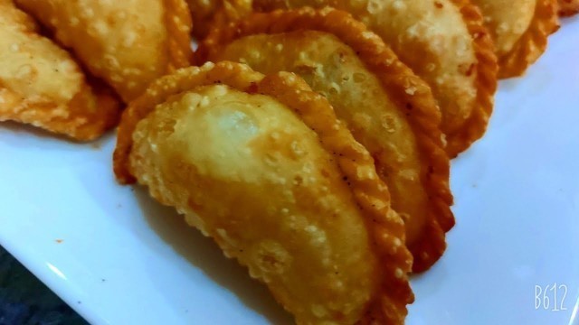 'Tasty Ramadan Snack Recipe// Nomb thura special Pallada//sweet Ada Recipe//Gujiya//Piriyada//poovada'