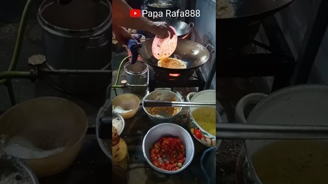 'Perhatikan cara Abang ini Goreng Fuyunghai, Chinese Food Jajanan pinggir jalan Yogyakarta 720p'