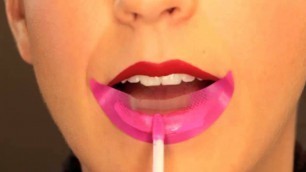 'Tattoo Junkee: Ombre Lips'