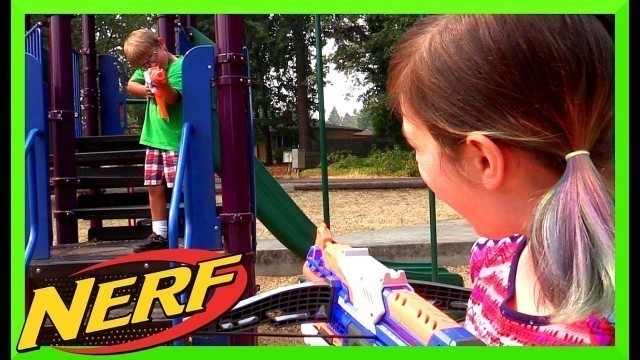 'NERF Retaliator Toy Gun & Modulus Review + KID NERF WAR PLAY w/ RADIOJH AUDREY'