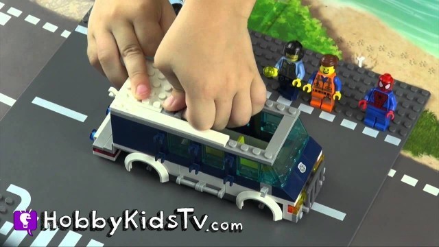 'LEGO City Police Museum 60008 SWAT Van Build! HobbyKidsTV'