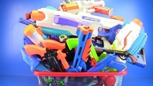 'BOX OF TOYS with Colored Toy Guns !!! Gun toys video for kids'