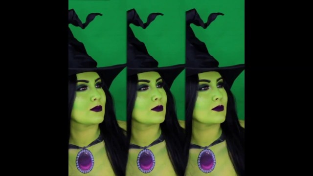 'Green Witch Makeup Tutorial'