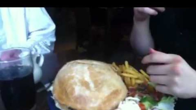 '(Luis) Man v Food ( French Beasty)'