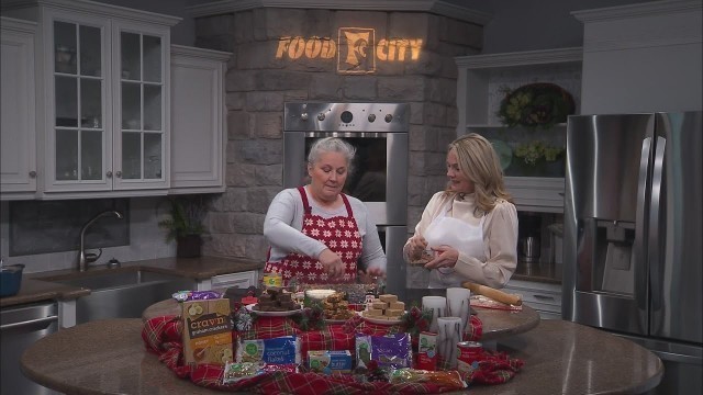 'Food City Friday: Chef Julie\'s holiday baking'