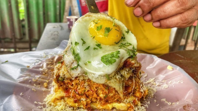 'Four Star Egg Making in Mumbai | The Foodie Nation | Indian Street Food'