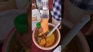 'Mumbai ki famous bhelpuri | #ytshorts #shortsvideo #youtubeshorts #streetfood #bhelpuri #food'