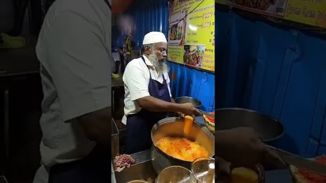 'Make Only in Mumbai - Watermelon Juice #shorts #indianstreetfood #mumbaifood'