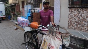 'Mumbai Man Selling Sandwich on Cycle | Pintu Sandwich | Indian Street Food | Khau Galli'