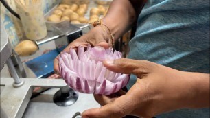 'Famous Blooming Onion Pakora of Kolhapur | Indian Street Food'