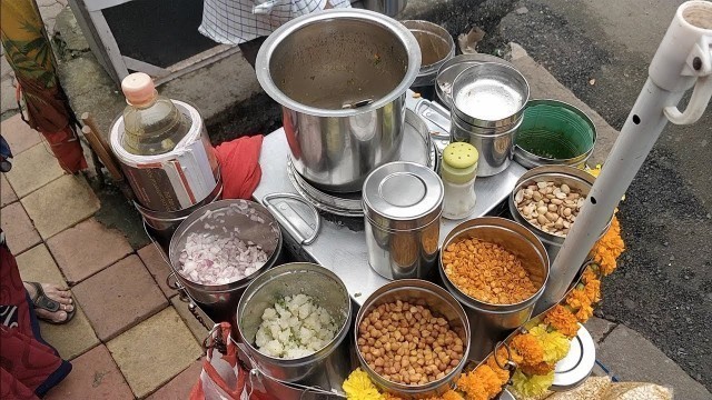 'JHAL MURI | Kolkata\'s Favorite Snack in Mumbai | Indian Street Food'