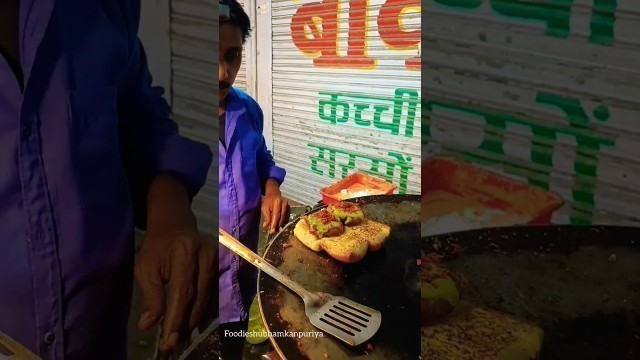 'Classic Vada Pav Making