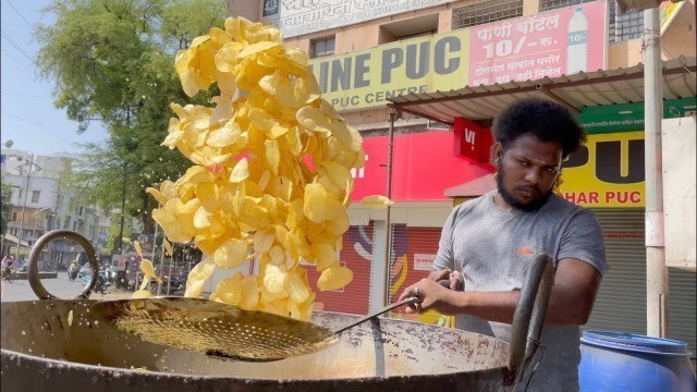 'Ranjeet Anna Makes Kerala Style Potato Chips | Indian Street Food'