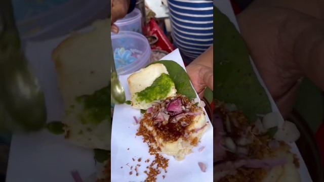 'Aamchi Mumbai Ka Authentic Vada Pav || Jabalpur Street Food'