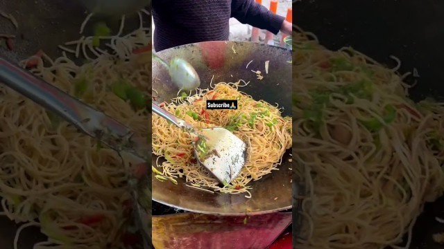 'delhi street food | india k street food #noodles #streetfood #indianstreetfood #shorts #hakkanoodles'