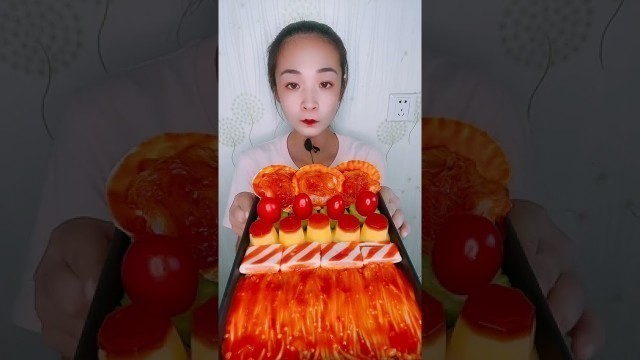 'Chili Enoki Mushroom Eating Show Chinese Food #shorts'