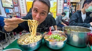 'Taiwan Street Food - BEST BEEF NOODLES + 5 Must Eat Foods in Taipei!!'