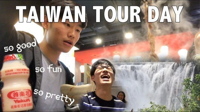 'Tour Bus Day, FOOD COMA from Mala Hot Pot | Weekend in Taiwan Part 2'