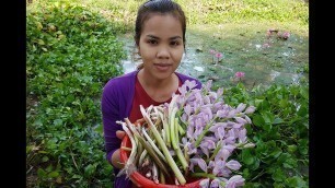 'Awesome Cooking Fish With Water Hyacinth Recipe-Cooking Fish Recipes-Village Food Factory-Asian Food'